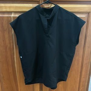 FIGS Women’s Rafaela Scrub Top - Small